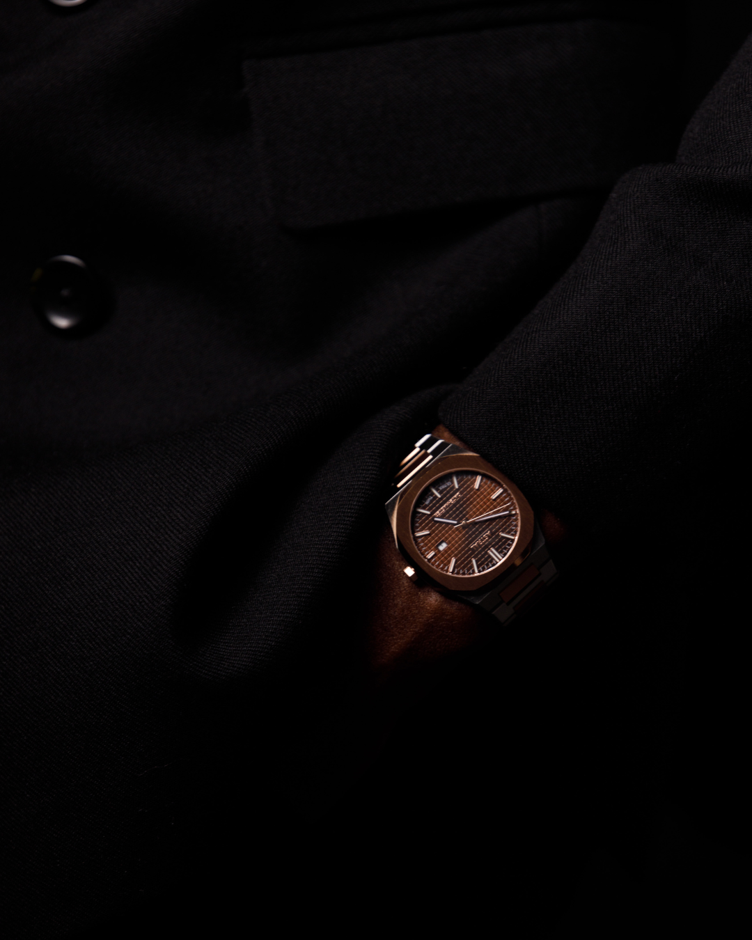 Two Tone Brown Dial Astral Date Master